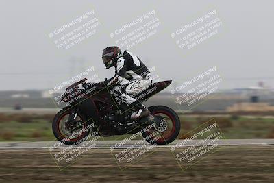 media/Nov-29-2025-TrackDaz (Sat) [[10ae2d9bce]]/C Group/Session 4 (Wheelie Bump)/